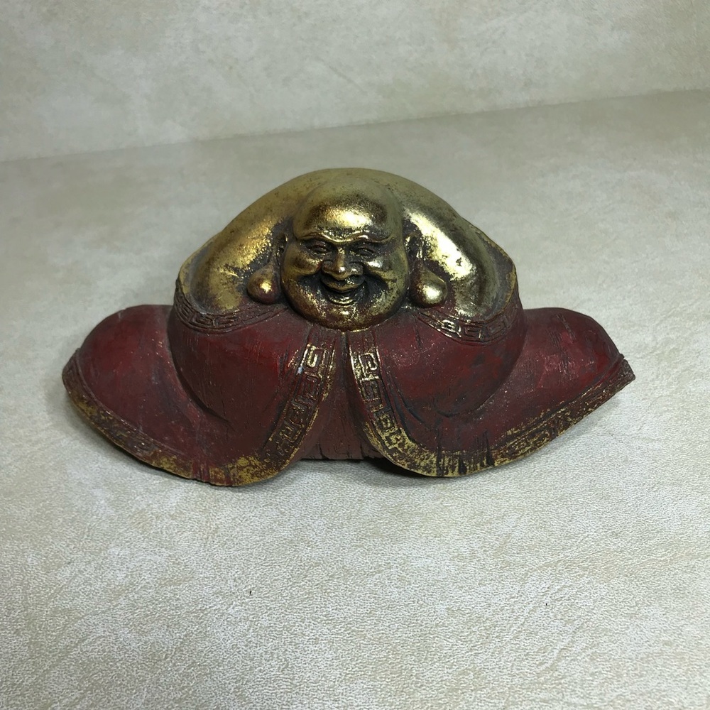 Medium Smiling/Laughing and Sitting Buddha in Gold/Red Collectible - Picture 2 of 11